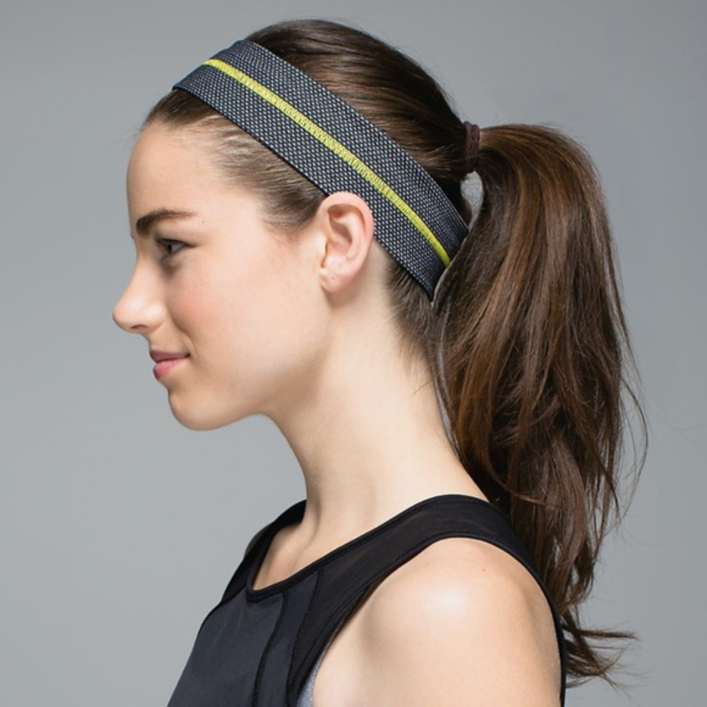 Lululemon Fly Away Tamer